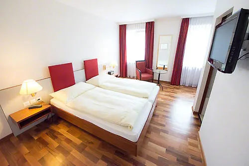 Hotel Sunnehus Ζυρίχη 3*,